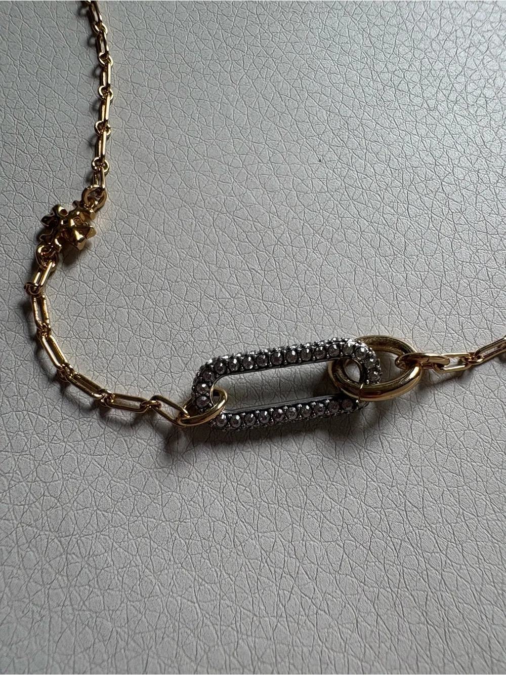 Tory Burch ROXANNE CHAIN CARABINER PENDANT NECKLACE
